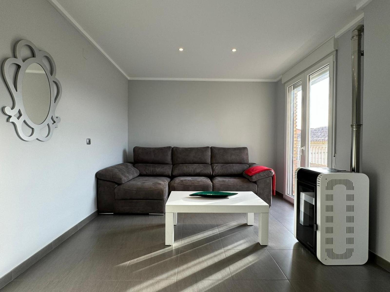 Apartamento Novo En Montealegre Amplio Y Comodo Montealegre del Castillo Eksteriør billede