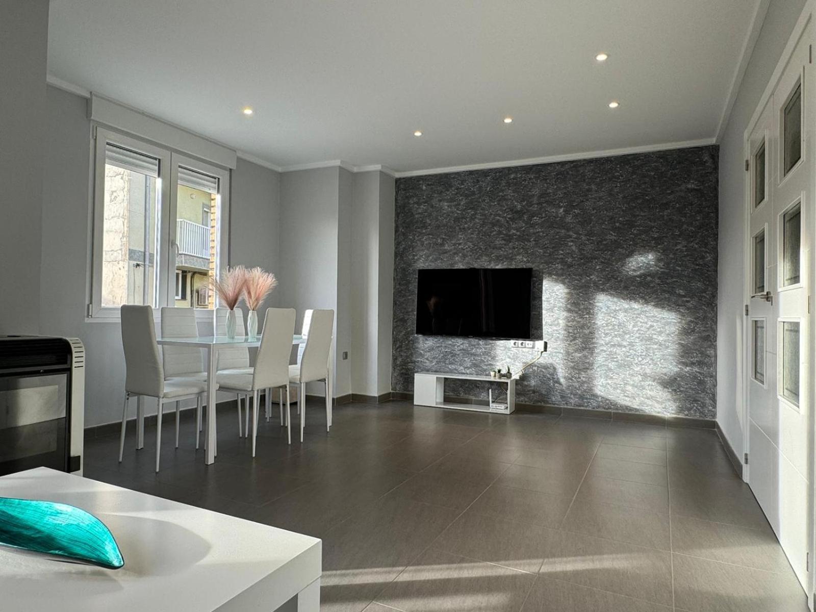 Apartamento Novo En Montealegre Amplio Y Comodo Montealegre del Castillo Eksteriør billede